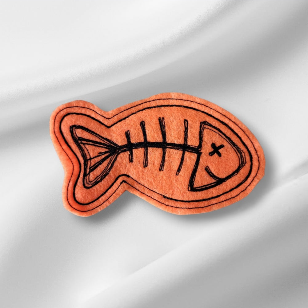 Skeleton fish felt cat toy with catnip